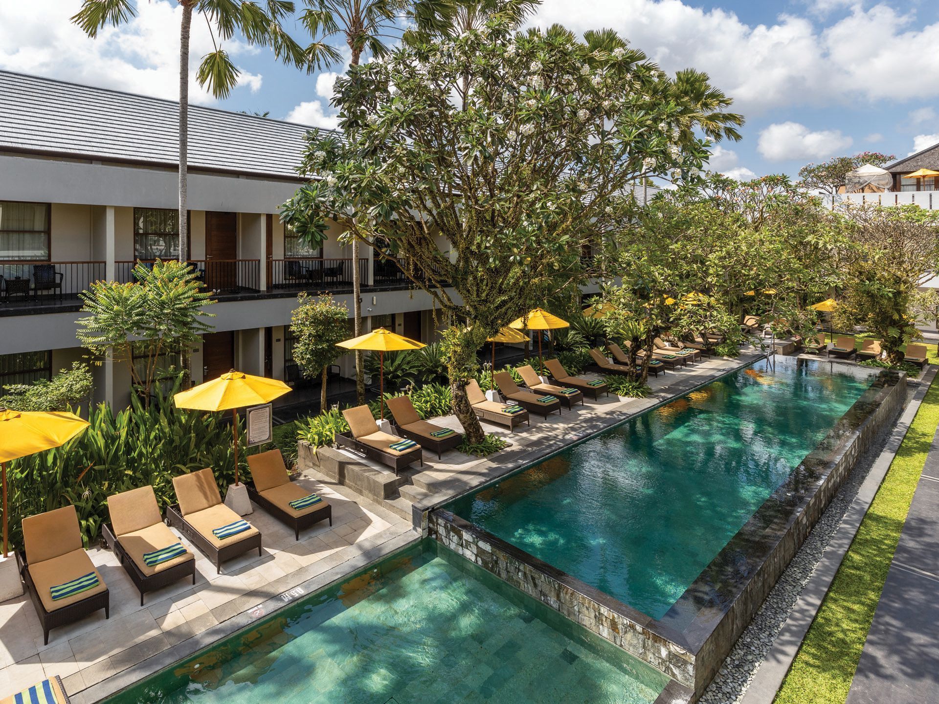 Combine the vibrant side of Seminyak and peaceful lifestyle of Bali