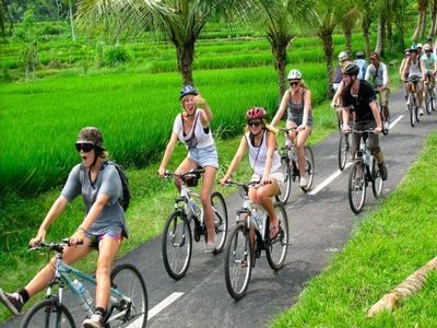 Travel Inspiration: Explore Bali by Bike 